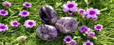 Amethyst Palm Stone | Set of 7-10 Palm Stones