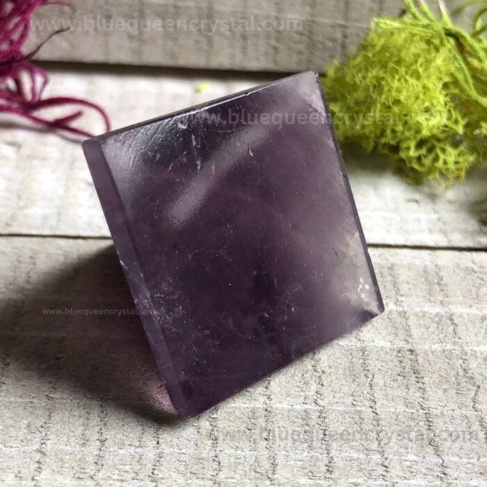 Amethyst Pyramid,Clear Quartz Crystal Tree,Wholesale crystals and gemstone suppliers,Wholesale Crystal Supplier,wholesale Healing Crystals,Crystal Wholesale supplier,Wholesale Crystal Accessories