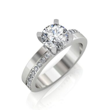 Elegant Classic Solitaire Diamond Ring
